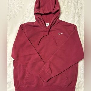 Men’s Maroon Nike sweatshirt